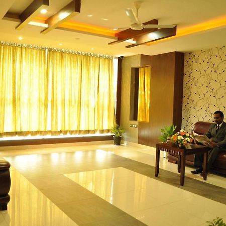 Swagath De Royal Hotel Hyderabad Exterior photo