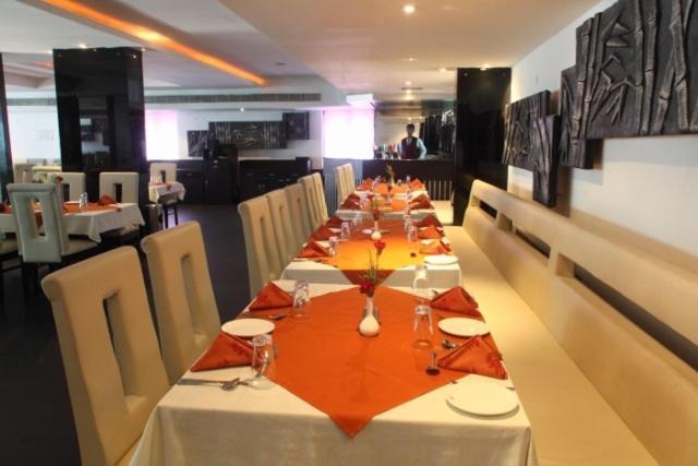 Swagath De Royal Hotel Hyderabad Exterior photo